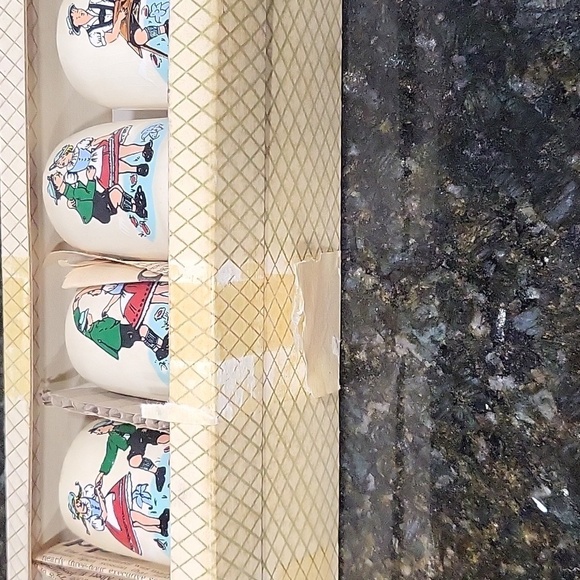 Vintage Six Pottery Shot Glasses Mugs Scenes of Jungs and Madels W Germany - Picture 8 of 9